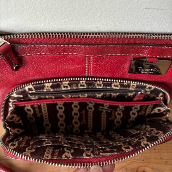 Tignanello leather crossbody. 9”x7”. - Picture 4 of 4